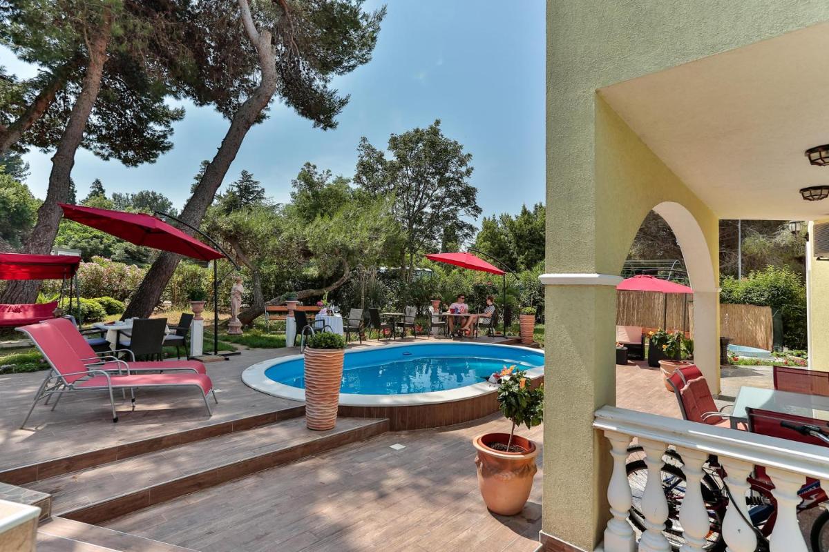 Apartments Dora - Housity