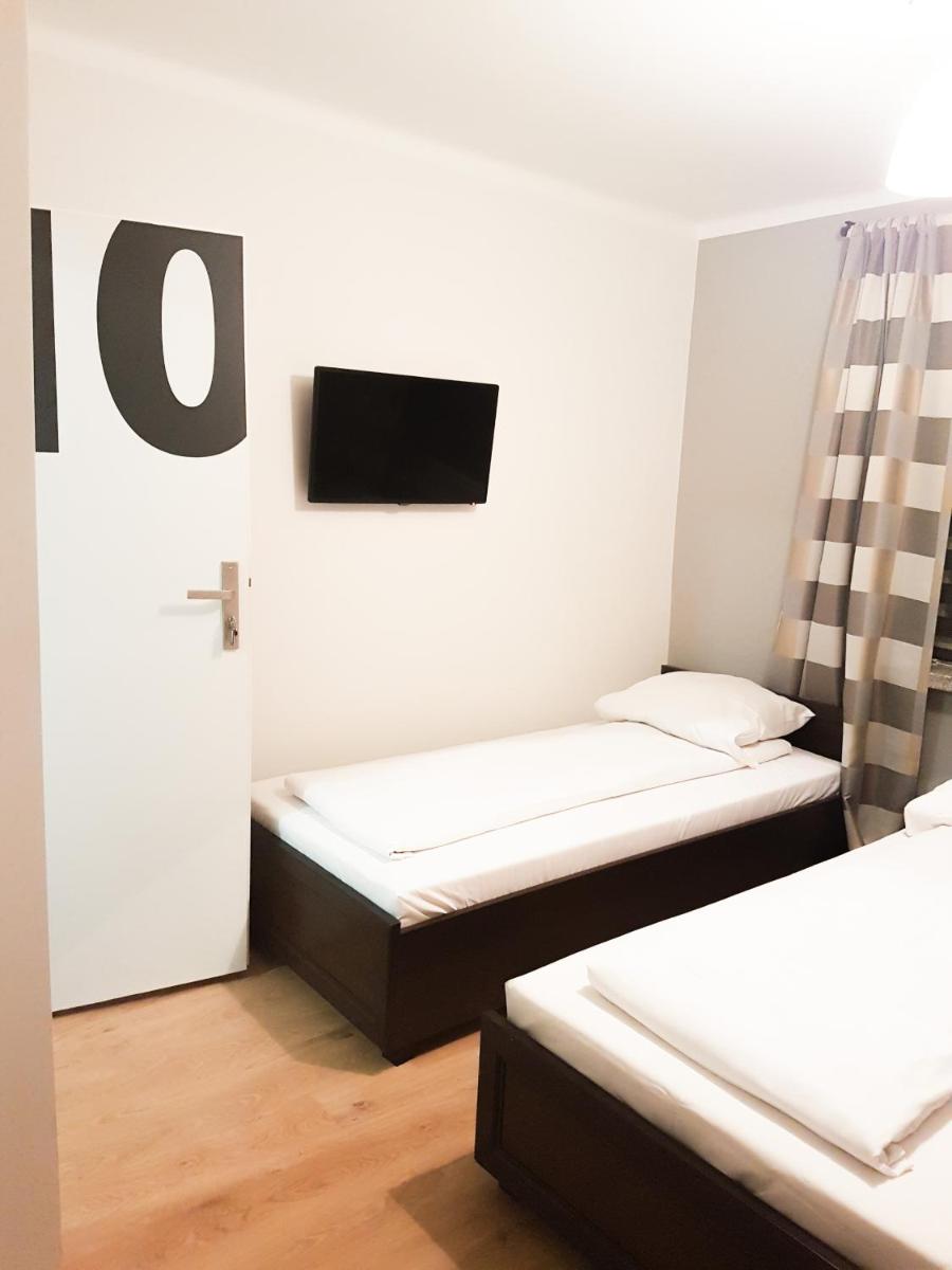 KWATERY KALINA-DUSZKA HOSTEL - Housity