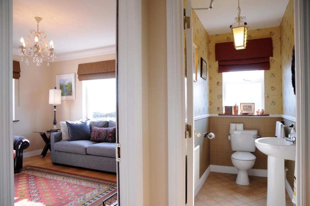 Short Strand Dingle - Housity