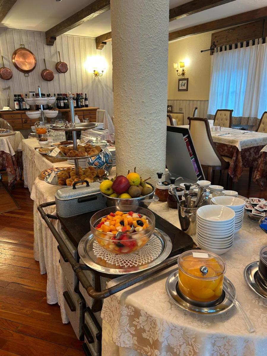 Hotel La Meridiana - Housity