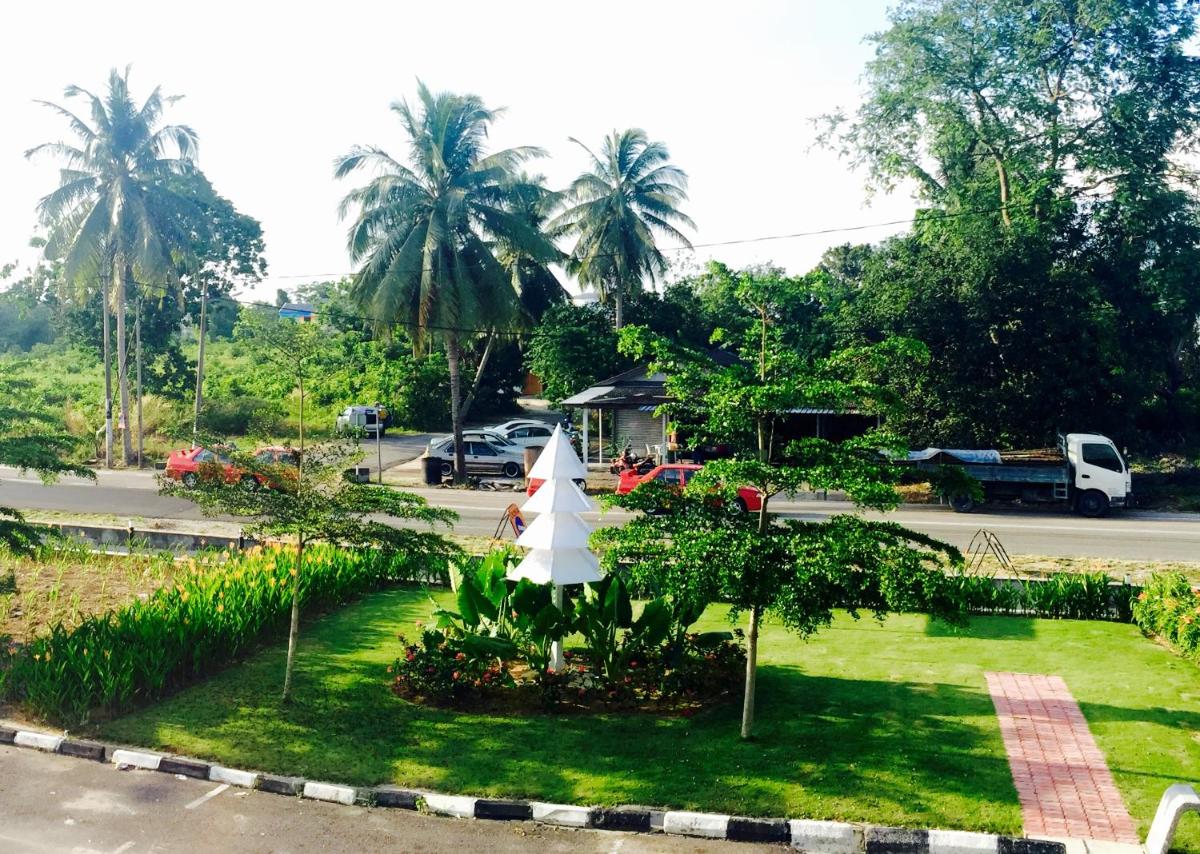 Semerah Garden Hotel - Housity