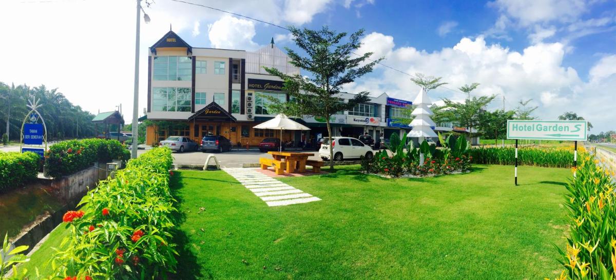 Semerah Garden Hotel - Housity