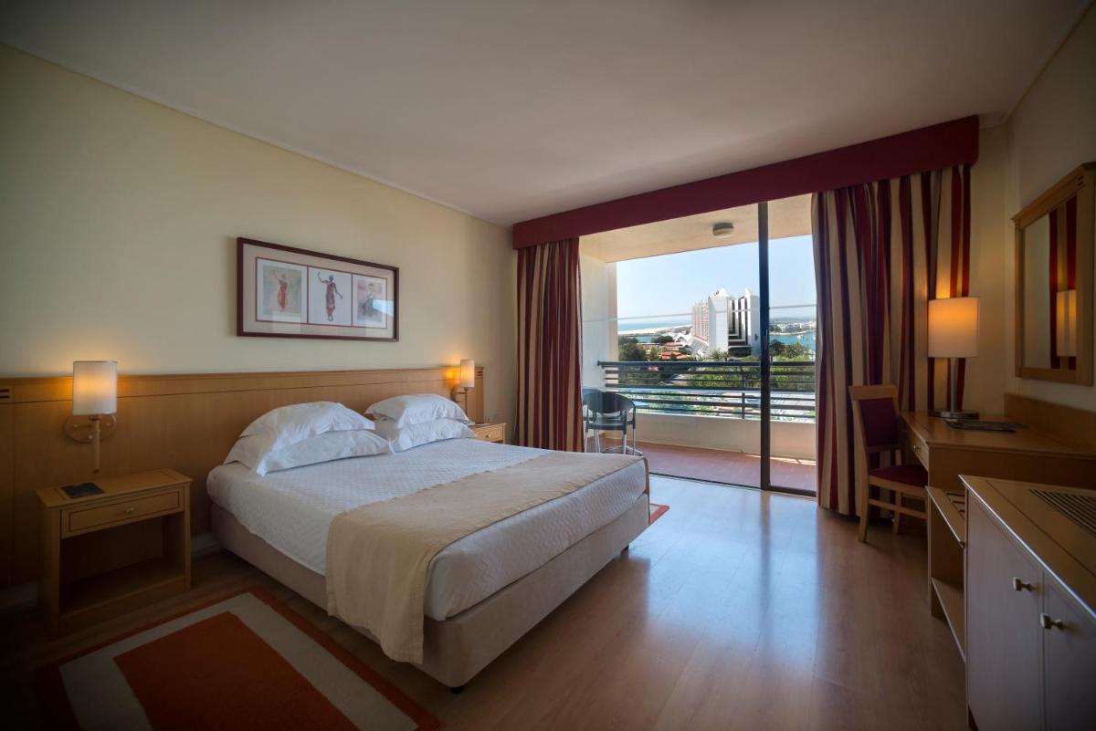 Vila Gale Ampalius - Housity