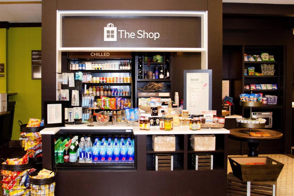 Hilton Garden Inn El Paso University - Housity