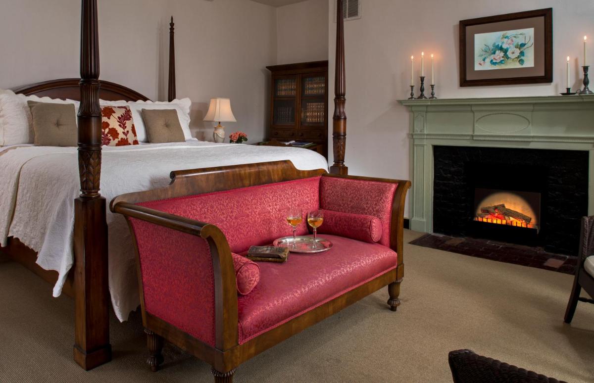 Rachael's Dowry Bed and Breakfast - Housity