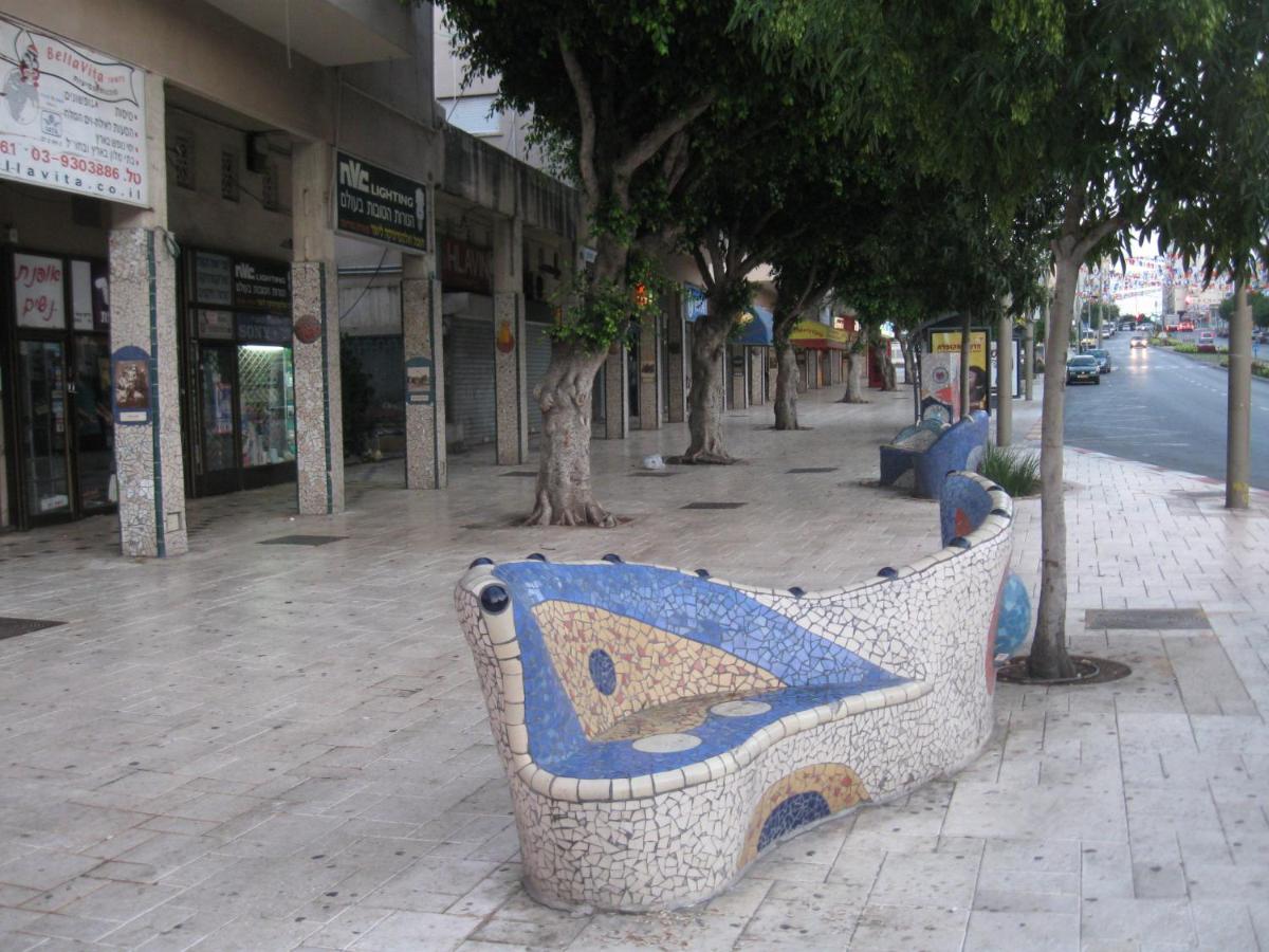 Apartments Petah Tiqwa - Bar Kochva Street - Housity