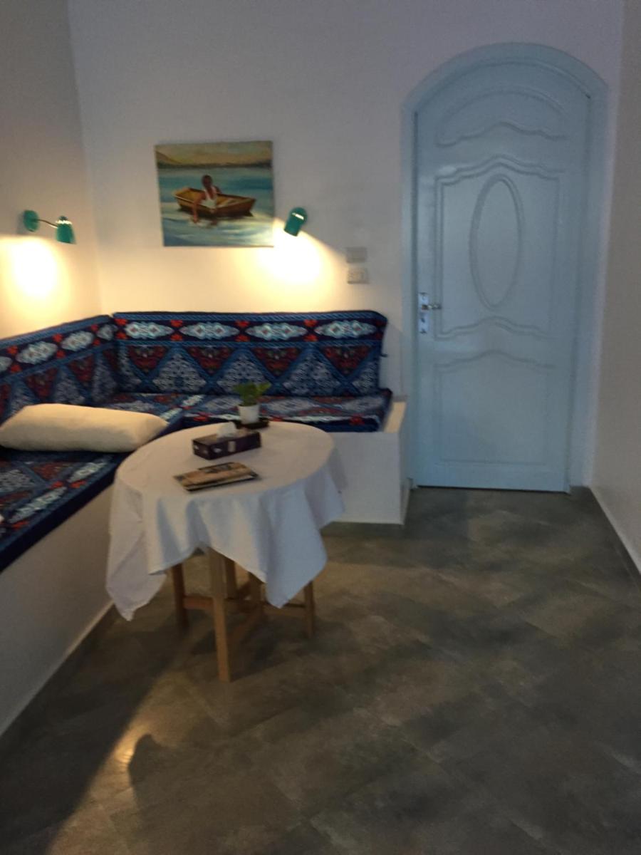 The Mango Guest House - Hizvo