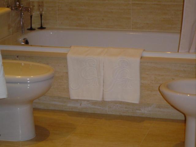 Apartamentos Esperanza del Mar - Housity