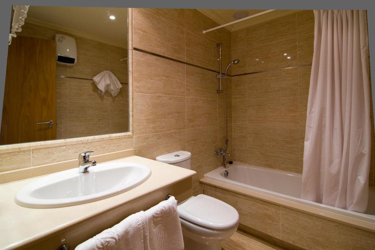 Apartamentos Esperanza del Mar - Housity