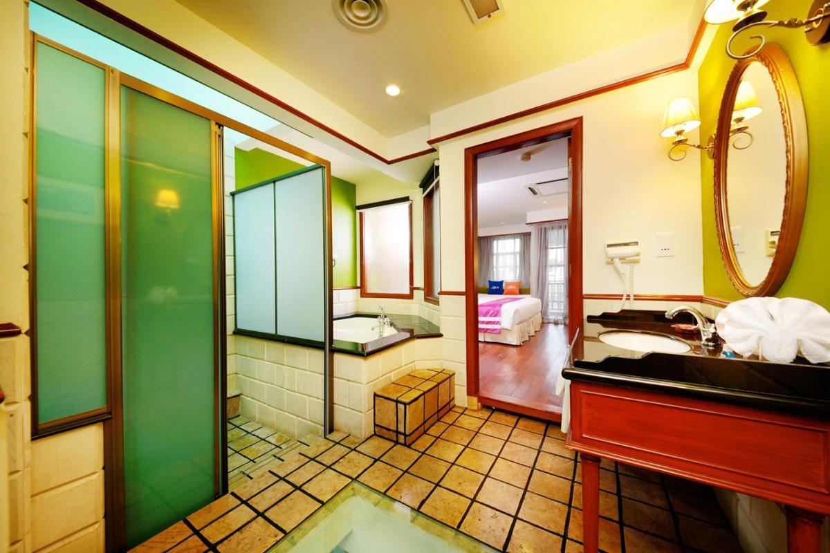 Lexis Port Dickson - Housity