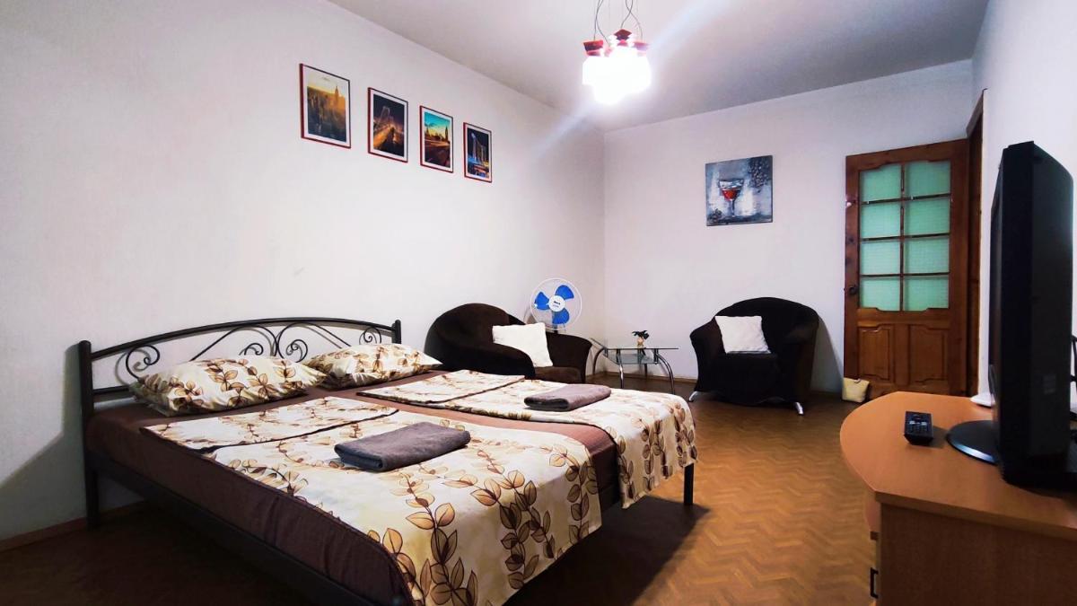 Vasylia Stusa 3 CityRooms - Housity