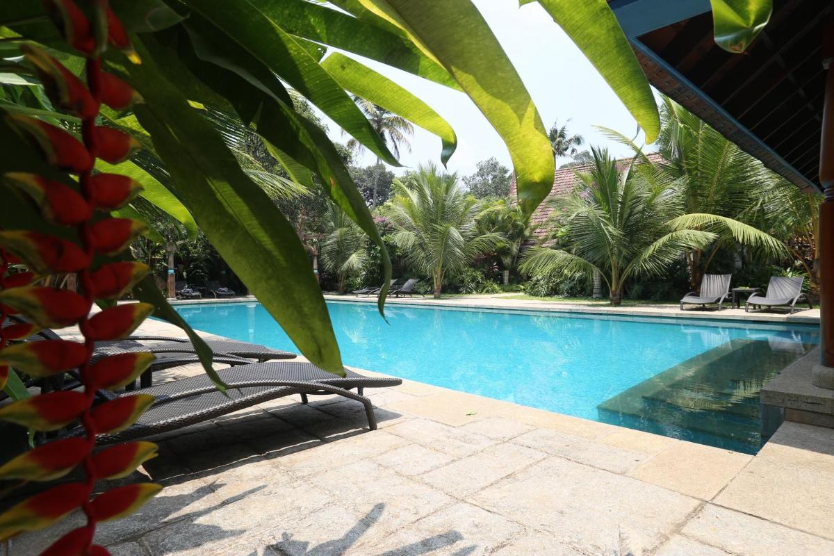 Indian Summer House - Housity