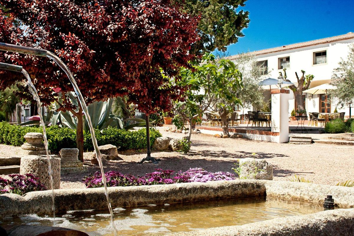 Jardín al aire libre en Hotel & Spa La Salve