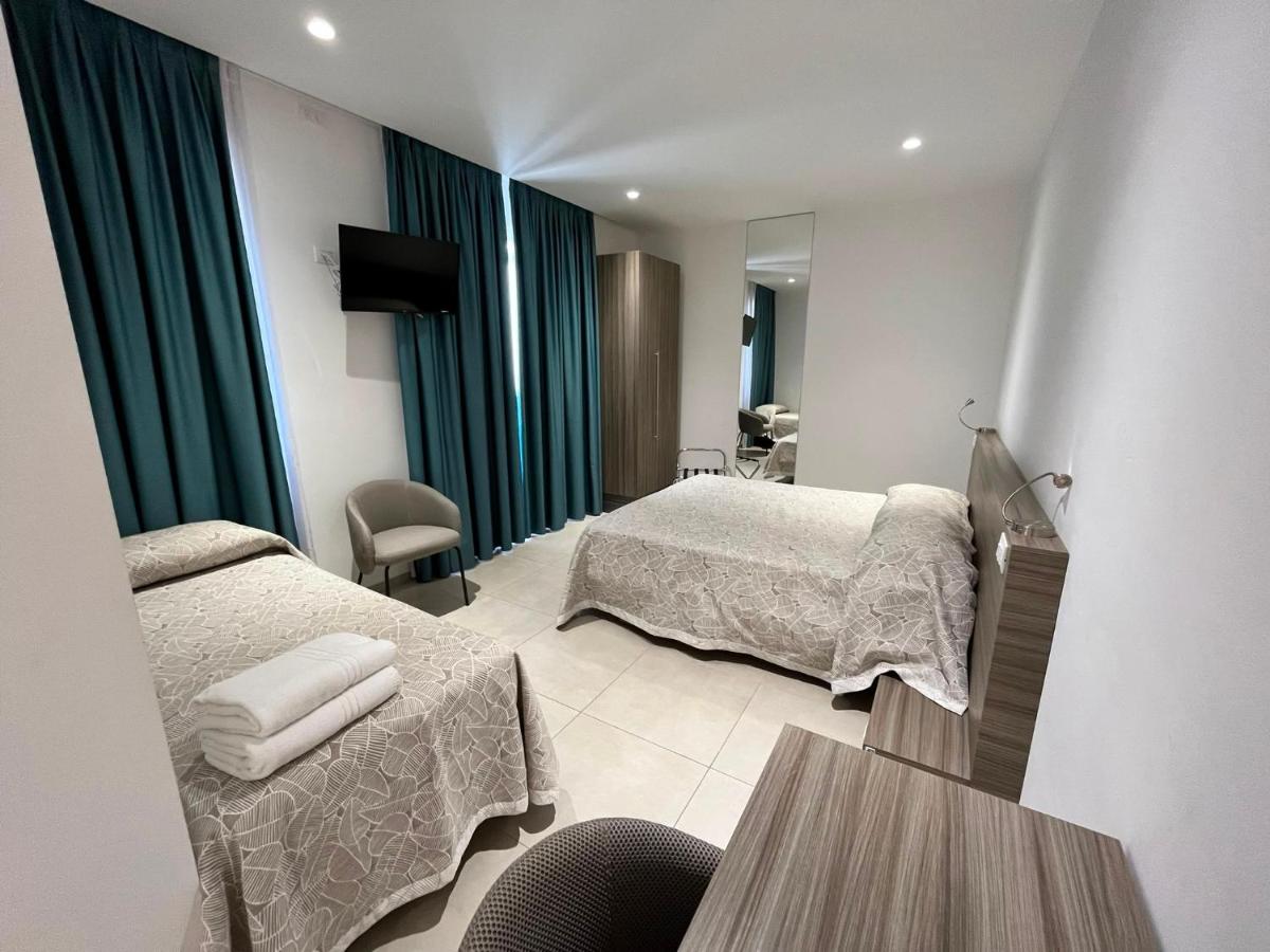 Hotel Nuova Grottella - Housity