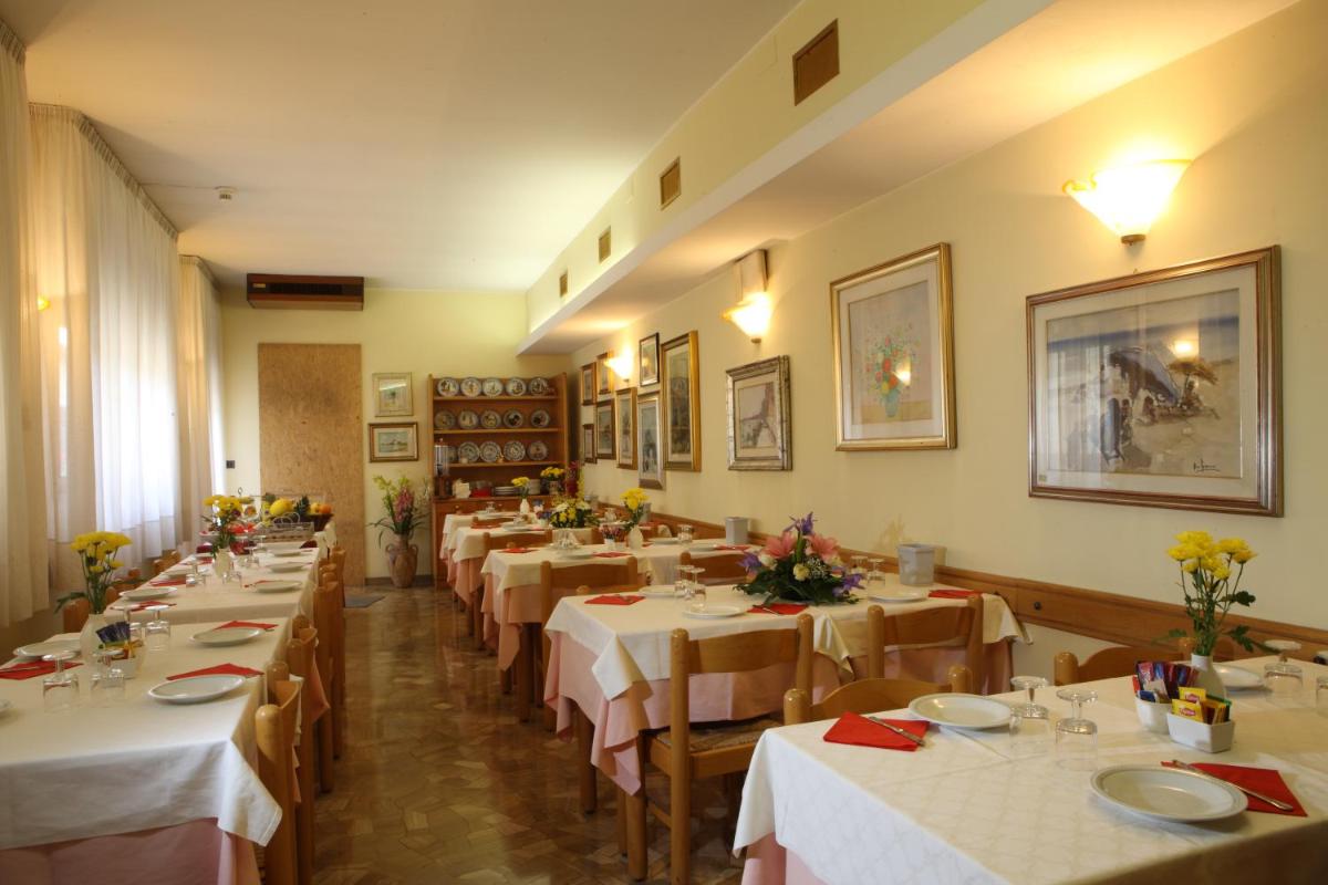 Albergo Alla Campana - Housity
