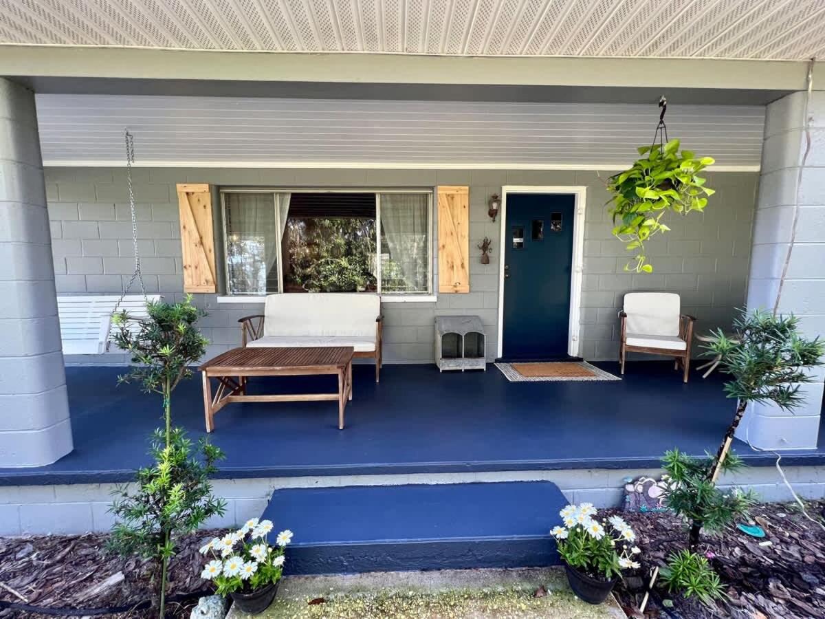 Quiet Farmhouse IN THE COUNTRY close to major theme parks - Housity