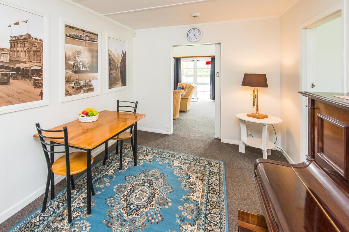 Charmae Guest House - Housity