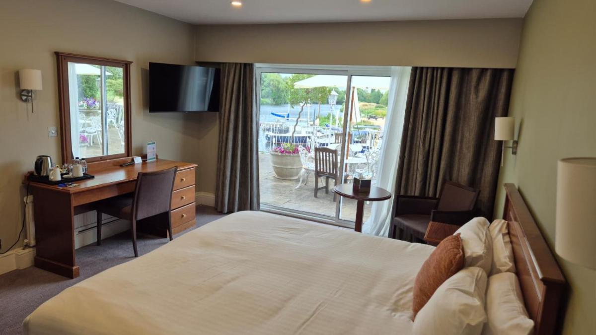 Warren Lodge - Housity
