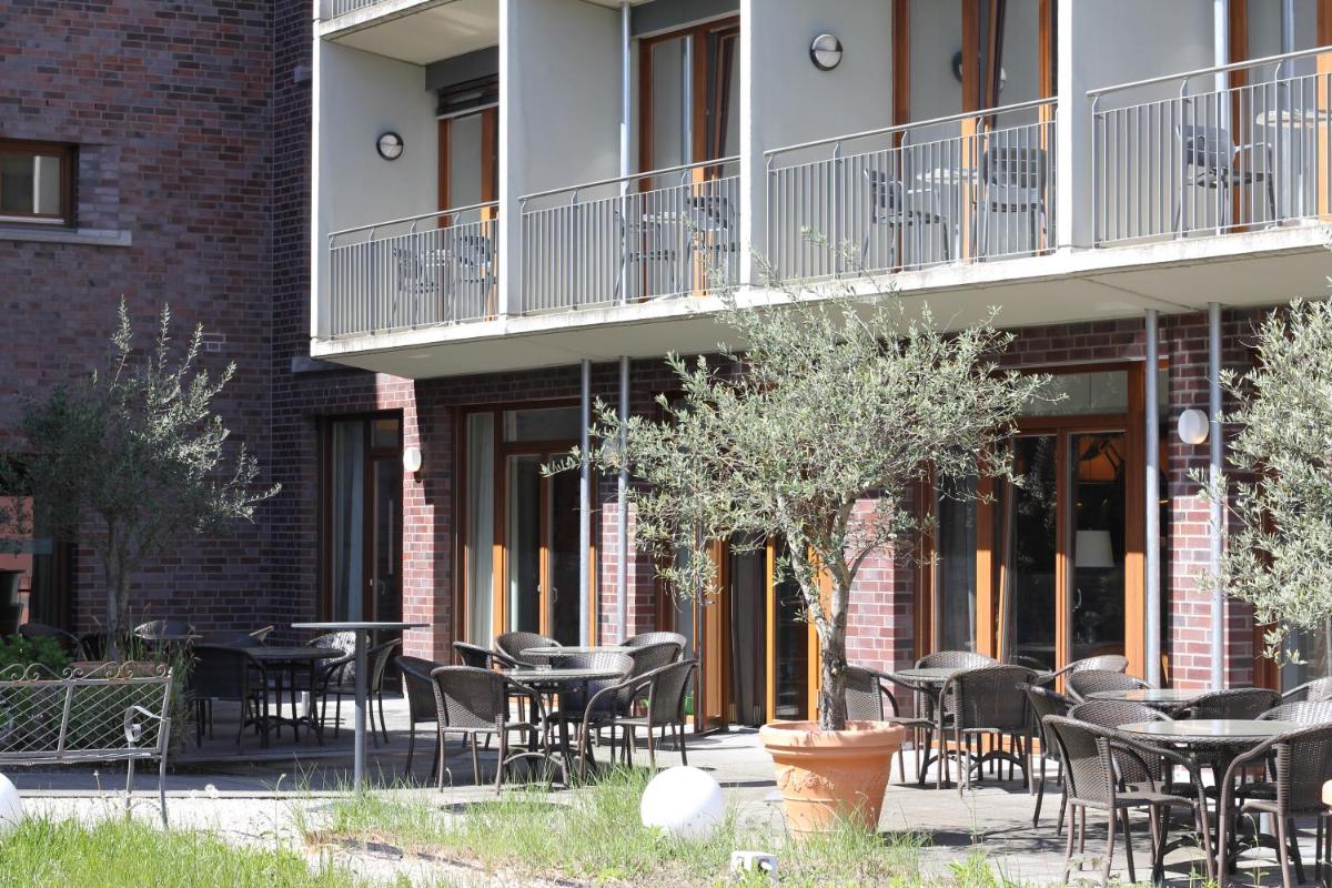 Hotel Begardenhof - Housity