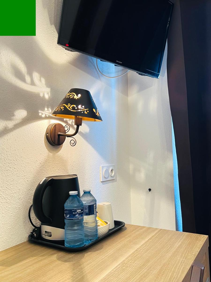 HOTEL DES VOYAGEURS - Housity