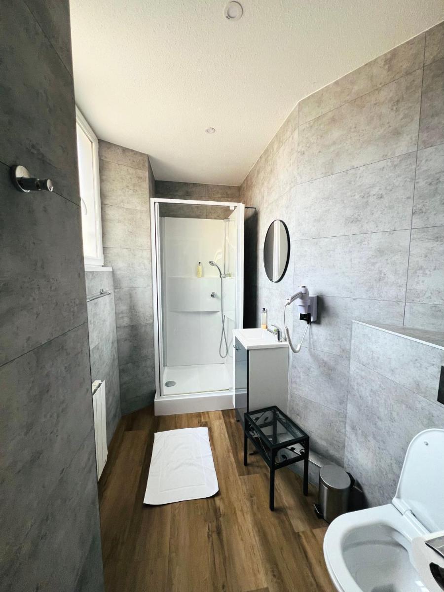 HOTEL DES VOYAGEURS - Housity