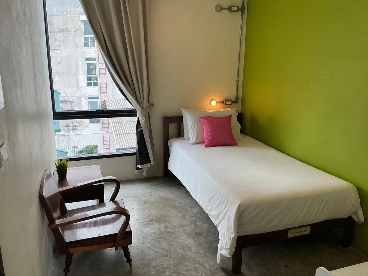 Udee Bangkok Hostel - Housity
