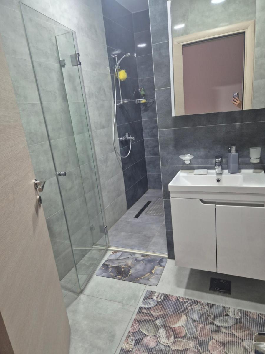 Stan na dan Lux Stara Pazova - Housity