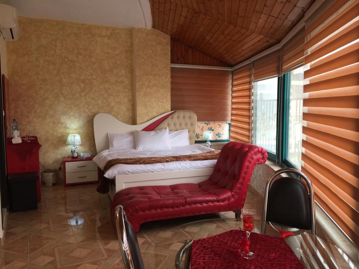 Isra Hotel - Housity