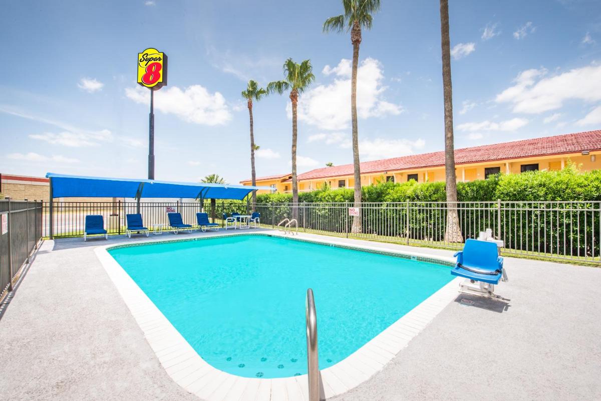 Super 8 by Wyndham Harlingen TX - Housity