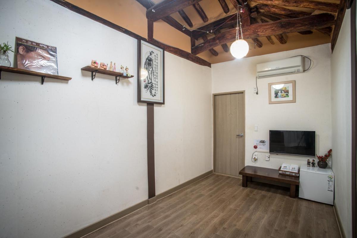 Hanok Story Guesthouse - Housity