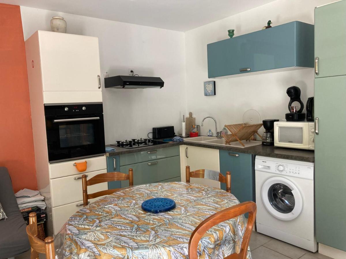 Gîte Hanna en Luberon - Le Boisset de St Martin de Castillon - Housity