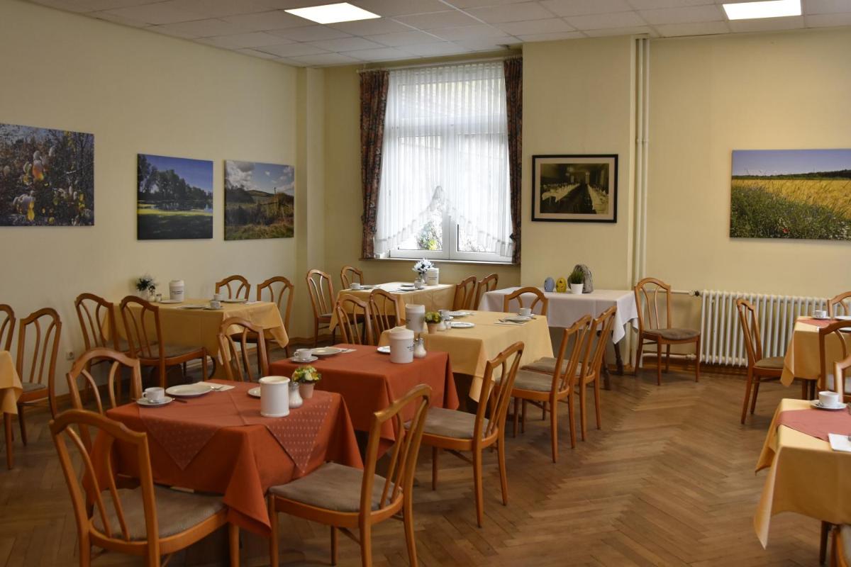 Hotel Deutsche Eiche in Northeim - Housity