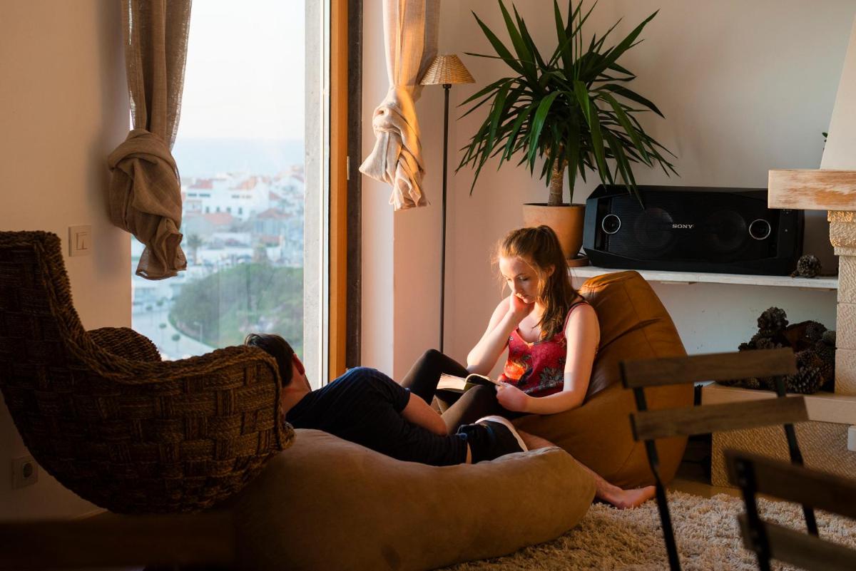 Laneez Ericeira Surf House - Housity
