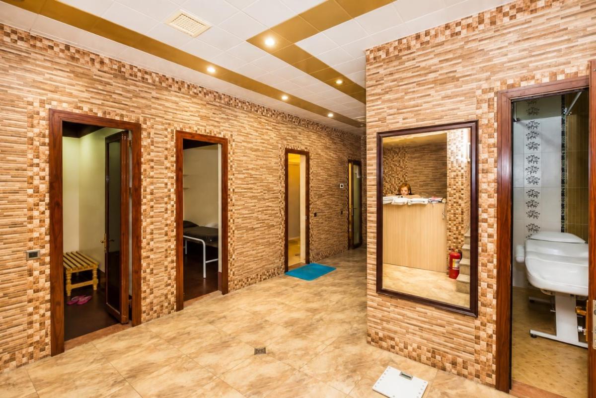 Lara Hotel and Spa - Housity