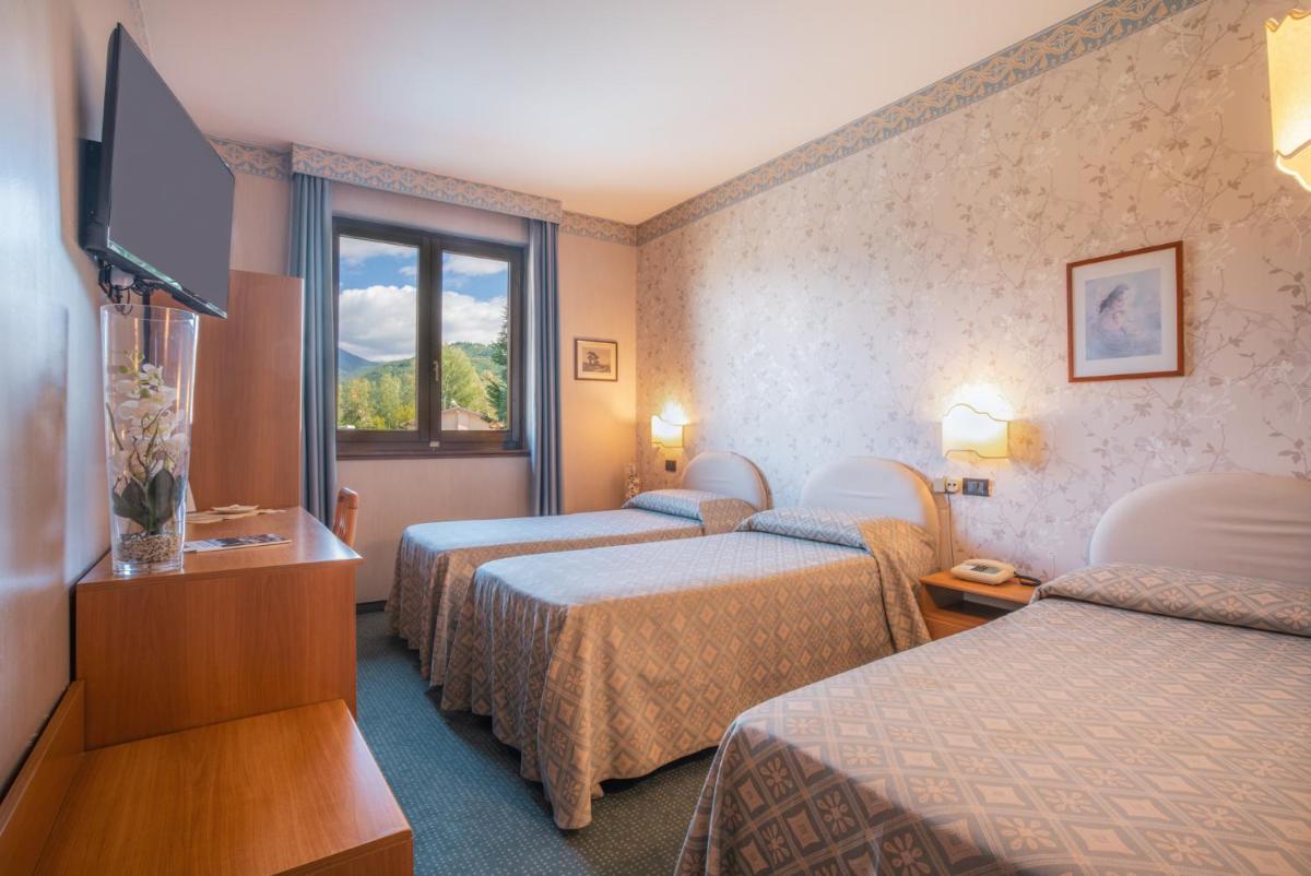Hotel Ristorante La Lanterna - Housity