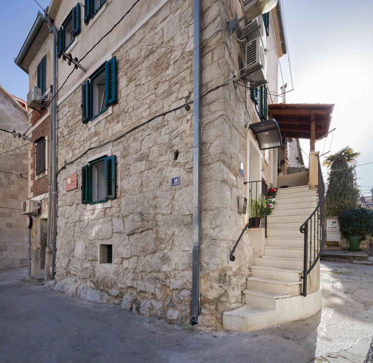Apartments Sunce - Housity