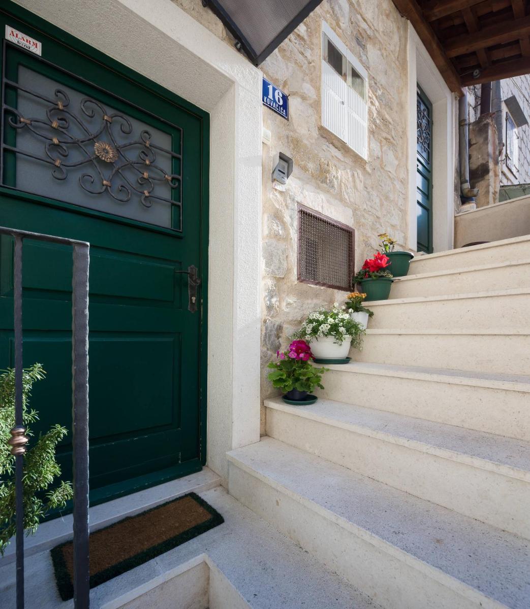 Apartments Sunce - Housity