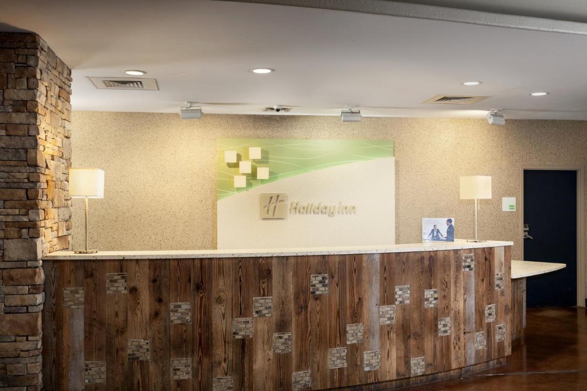 Holiday Inn San Antonio Northwest- SeaWorld Area, an IHG Hotel - Housity