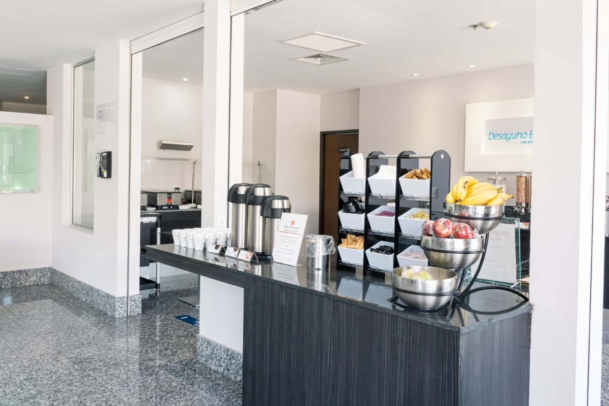 Holiday Inn Express Hotel & Suites Hermosillo by IHG - Housity