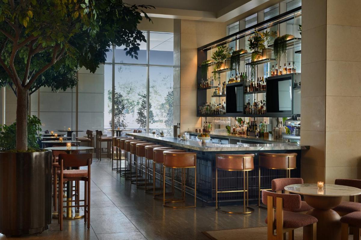 InterContinental Houston Medical Center, an IHG Hotel - Housity
