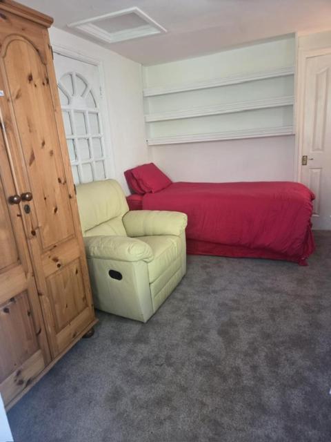 Coynant Farm Guesthouse - Farm Park Stay - Housity