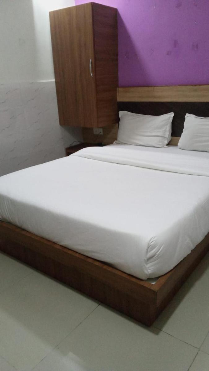 Hotel Shree Krishna - Housity
