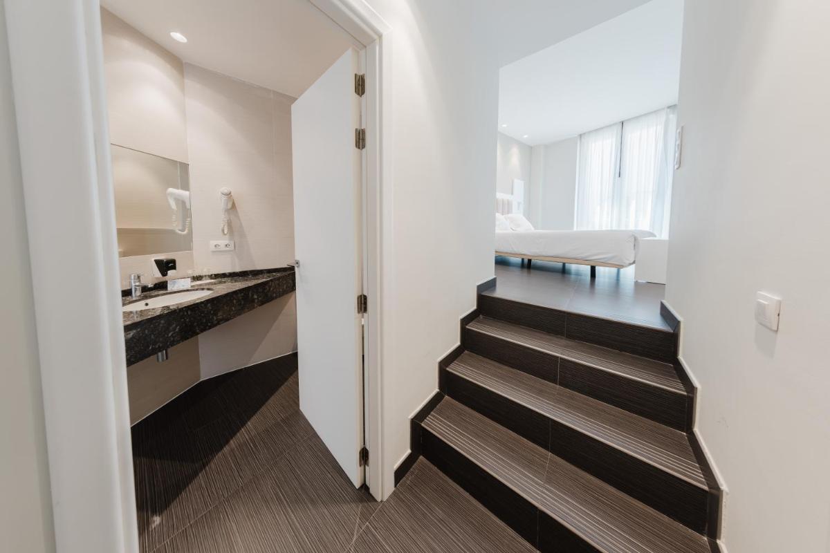Hotel Villa Sonsierra - Housity