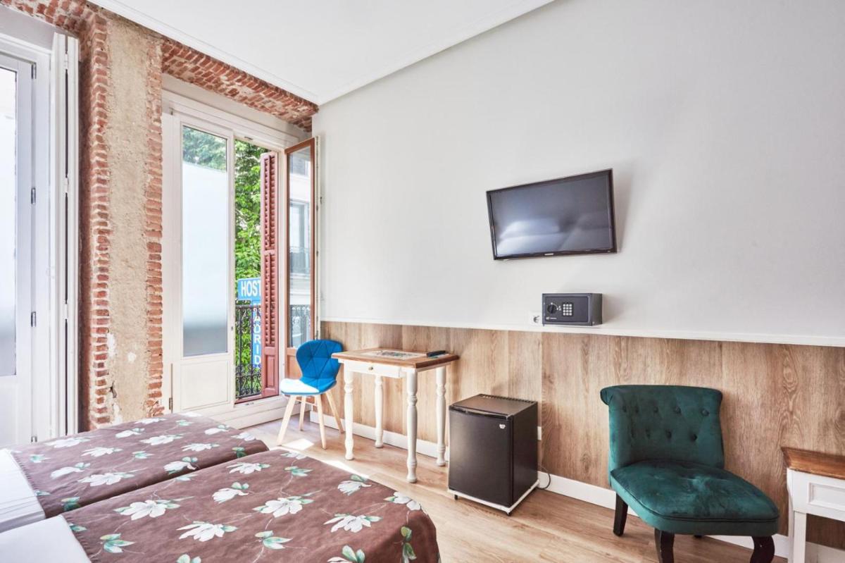 Hostal Madrid - Housity