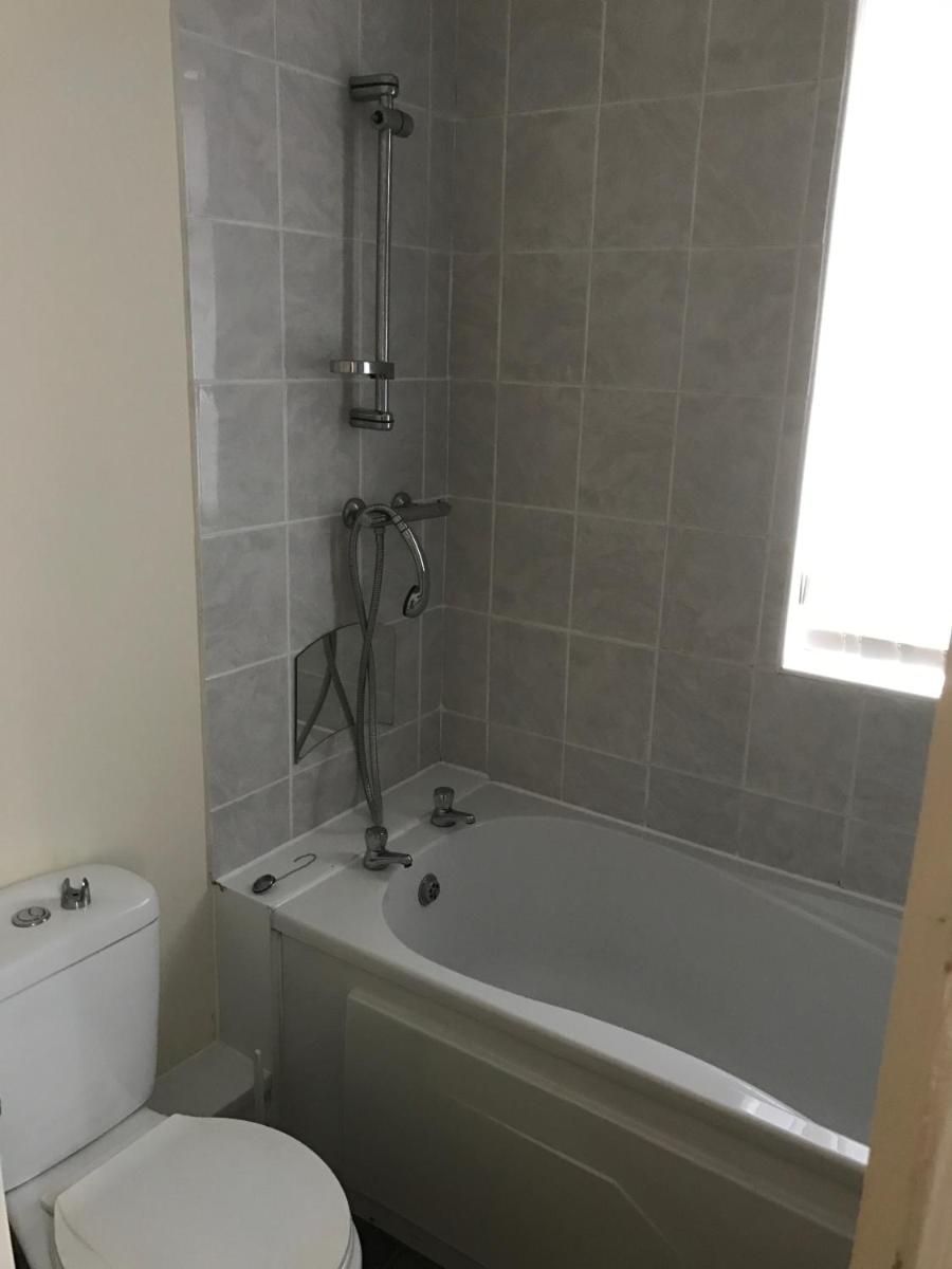 Longfield Road - Housity