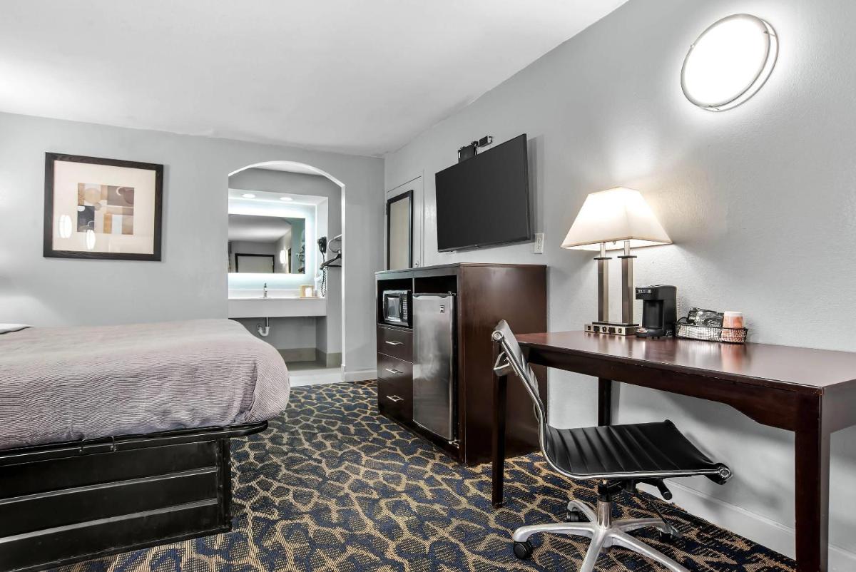 Quality Inn Indianola - Housity