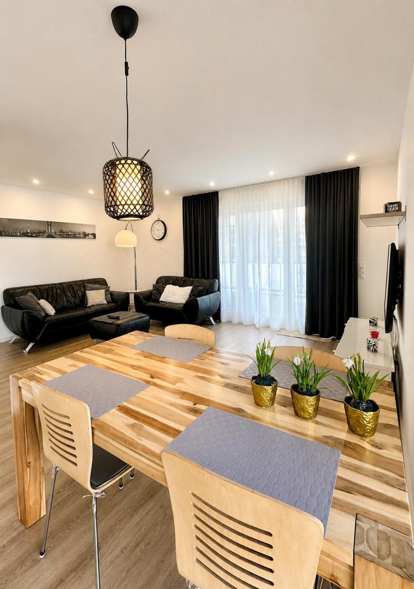 Modernes Deluxe-Apartment in Kaarst, nahe Düsseldorf - Housity