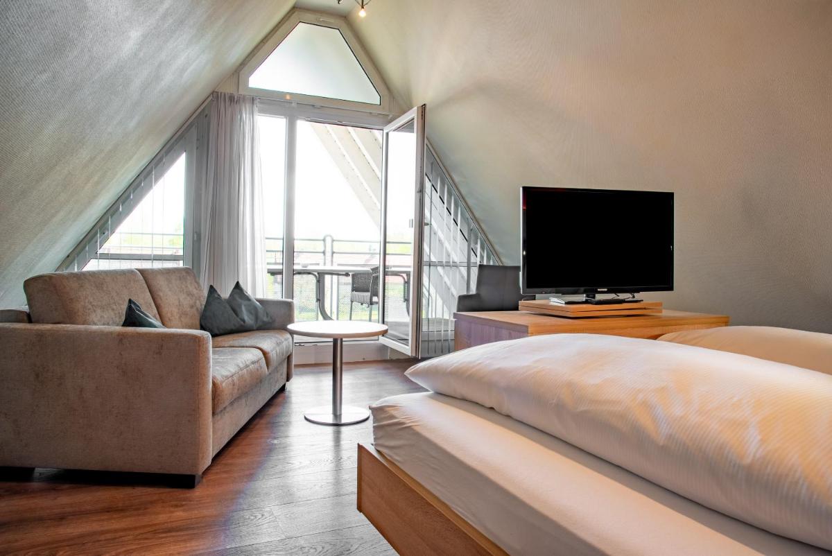 Hotel & Restaurant Post - Housity