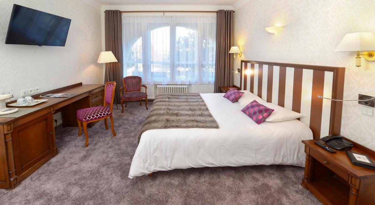 Hôtel De France - Housity