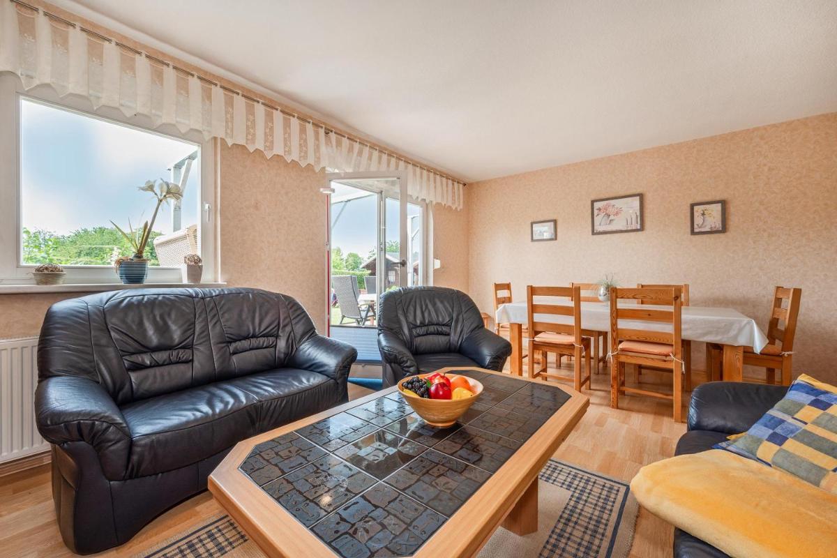 Am Schulberg Ferienhaus Albatros - Housity